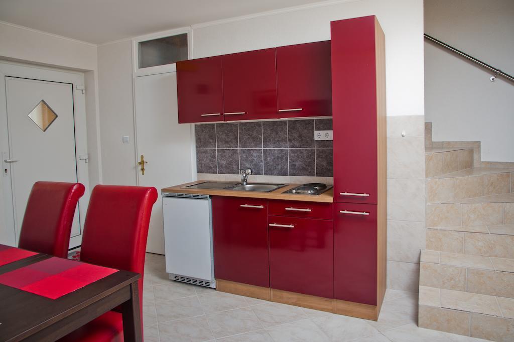 Alt Baden Apartement Dunaszekcső 部屋 写真