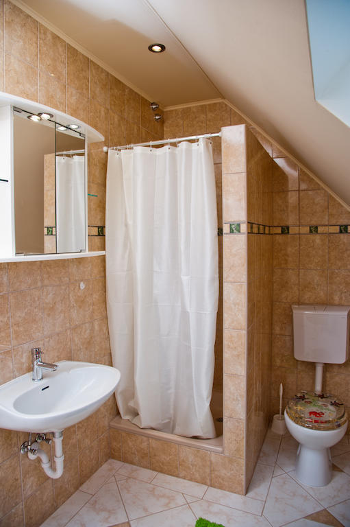 Alt Baden Apartement Dunaszekcső 部屋 写真